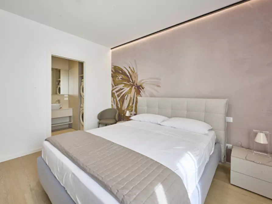 Immagine 11 di Appartamento in vendita  a Jesolo