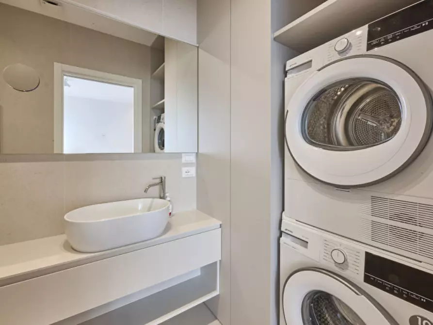 Immagine 18 di Appartamento in vendita  a Jesolo