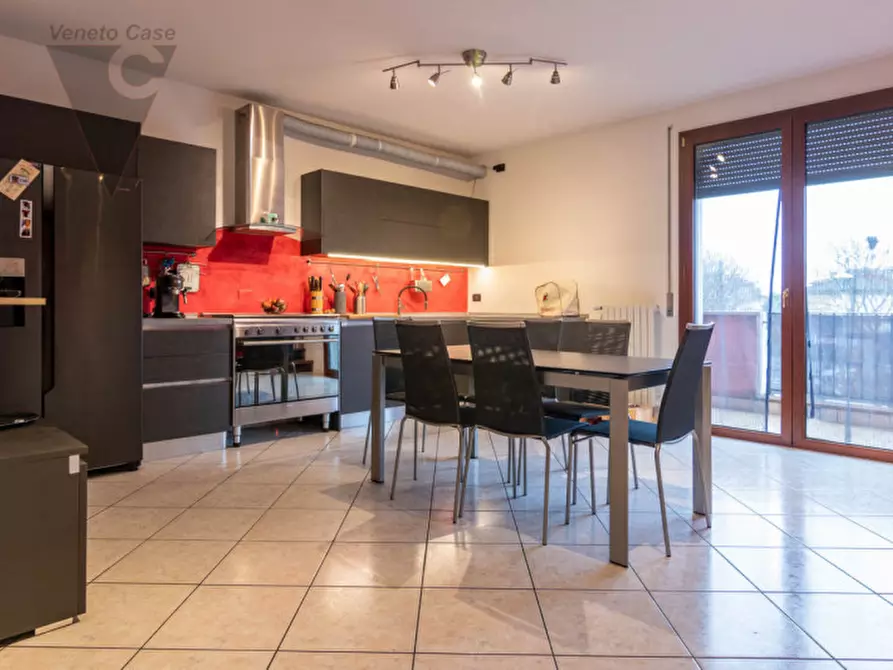 Immagine 1 di Appartamento in vendita  in Via Firenze a Ponte San Nicolò