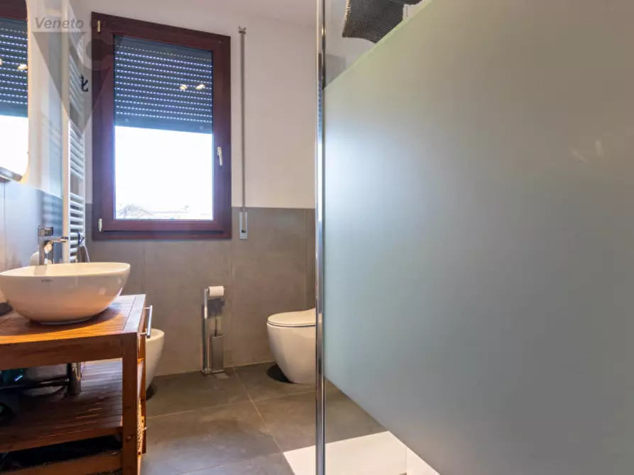 Immagine 11 di Appartamento in vendita  in Via Firenze a Ponte San Nicolò