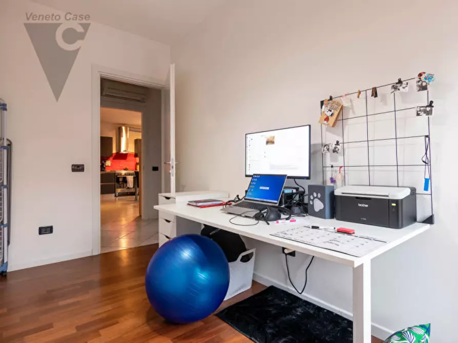 Immagine 13 di Appartamento in vendita  in Via Firenze a Ponte San Nicolò