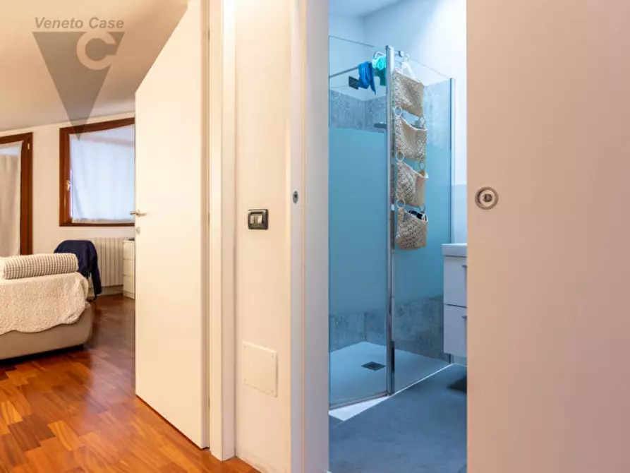 Immagine 21 di Appartamento in vendita  in Via Firenze a Ponte San Nicolò