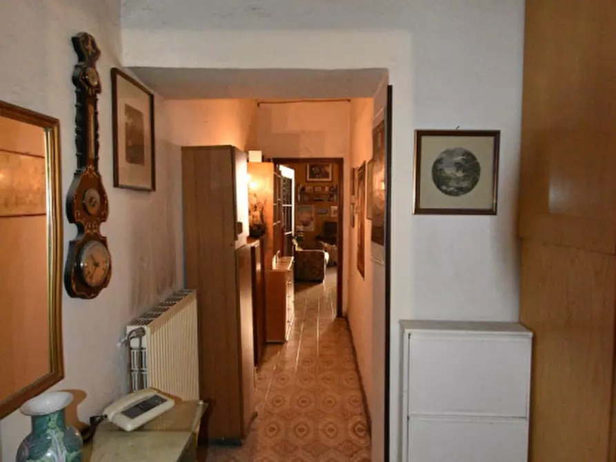 Immagine 6 di Appartamento in vendita  in Via Villafranca a Roma