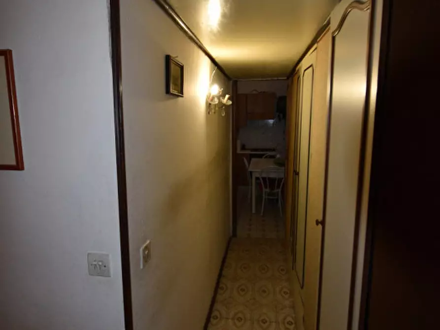 Immagine 8 di Appartamento in vendita  in Via Villafranca a Roma