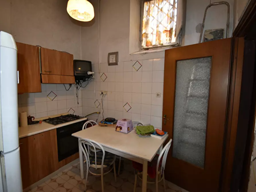 Immagine 9 di Appartamento in vendita  in Via Villafranca a Roma