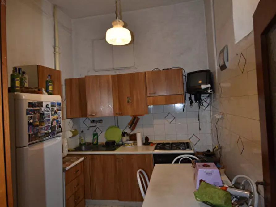 Immagine 11 di Appartamento in vendita  in Via Villafranca a Roma