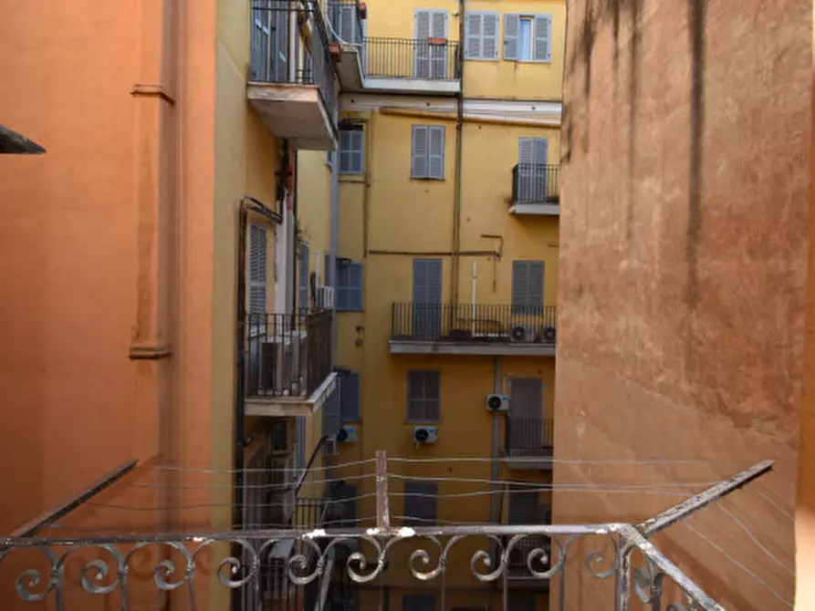 Immagine 19 di Appartamento in vendita  in Via Villafranca a Roma