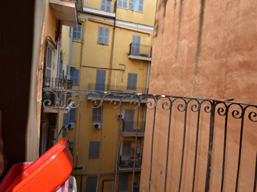 Immagine 15 di Appartamento in vendita  in Via Villafranca a Roma