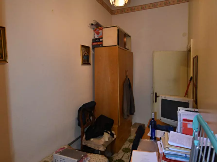 Immagine 19 di Appartamento in vendita  in Via Villafranca a Roma