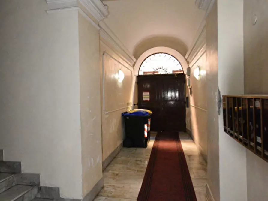 Immagine 21 di Appartamento in vendita  in Via Villafranca a Roma