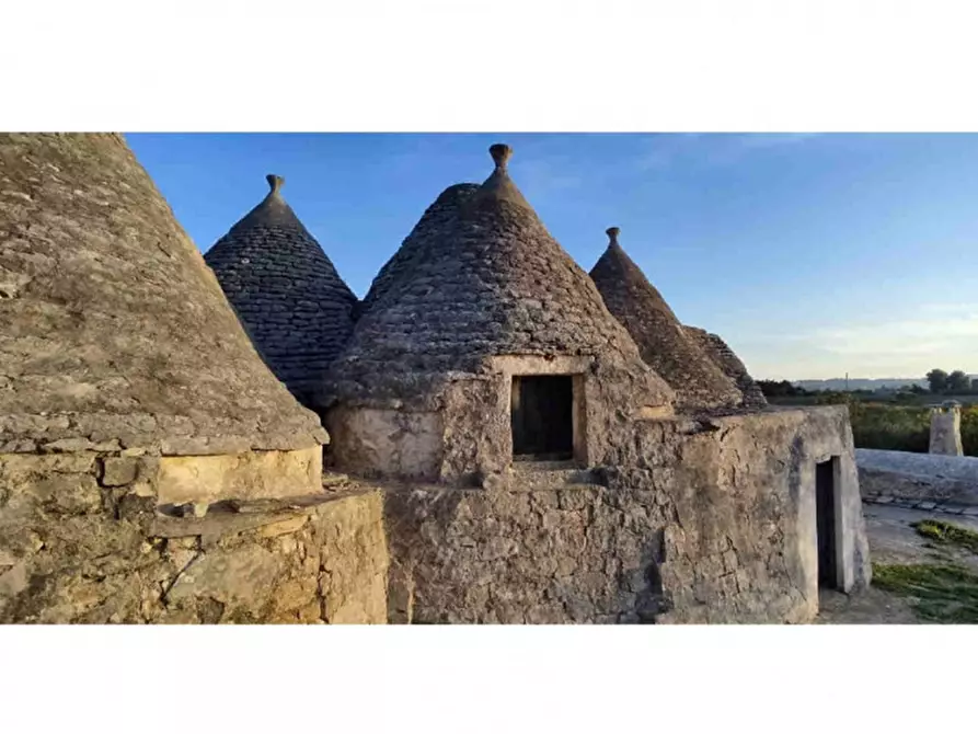 Immagine 1 di Rustico / casale in vendita  in C.da Buggello a Ostuni