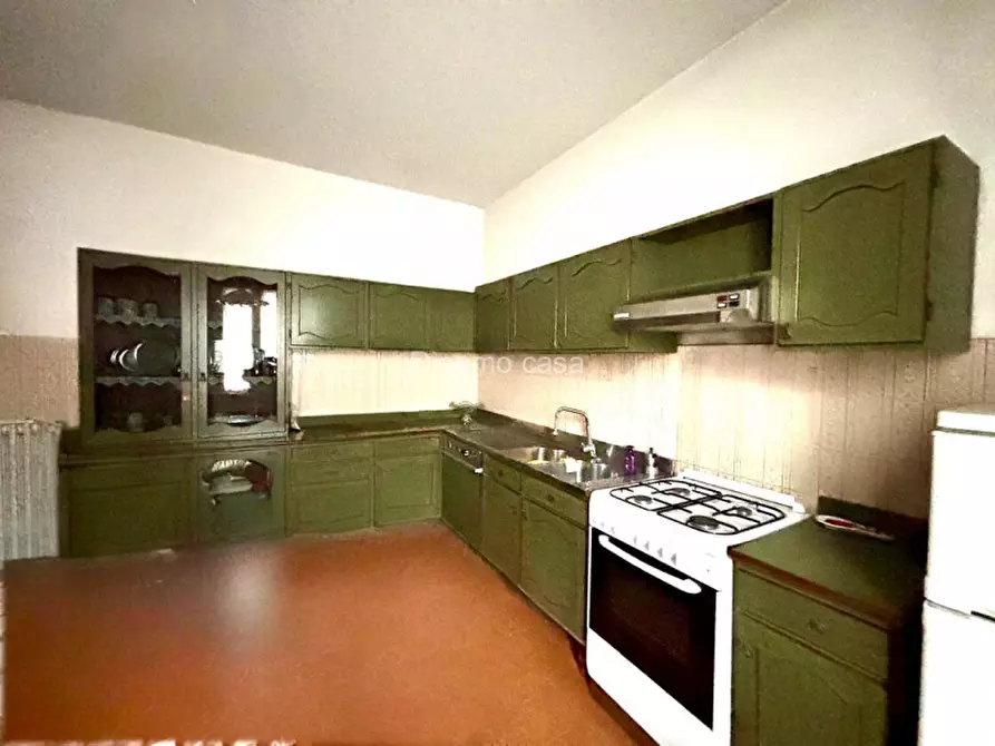 Immagine 2 di Casa indipendente in vendita  in Via Val Bisenzio a Cantagallo