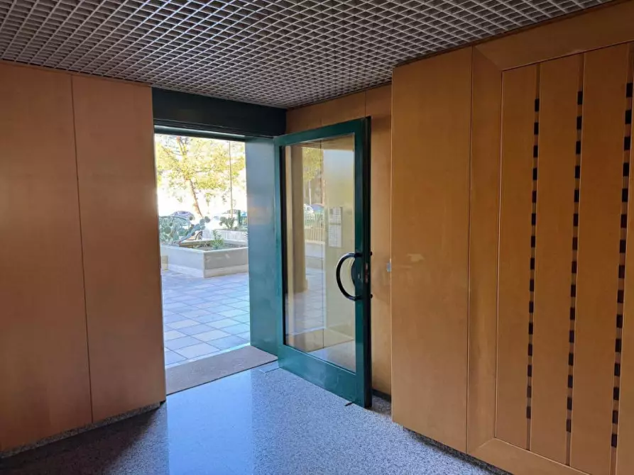 Immagine 1 di Ufficio in vendita  in Via Don Luigi Guanella, 15g, 70124 Bari BA, Italia a Bari