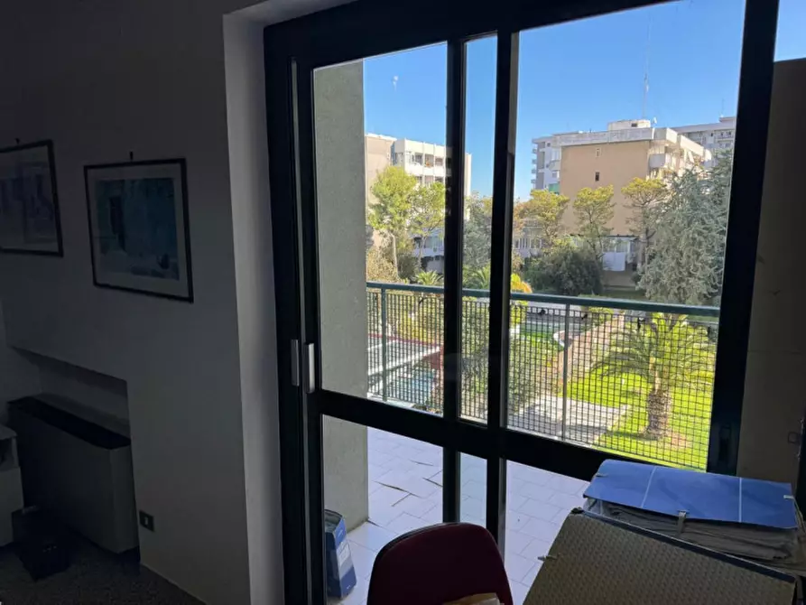 Immagine 24 di Ufficio in vendita  in Via Don Luigi Guanella, 15g, 70124 Bari BA, Italia a Bari