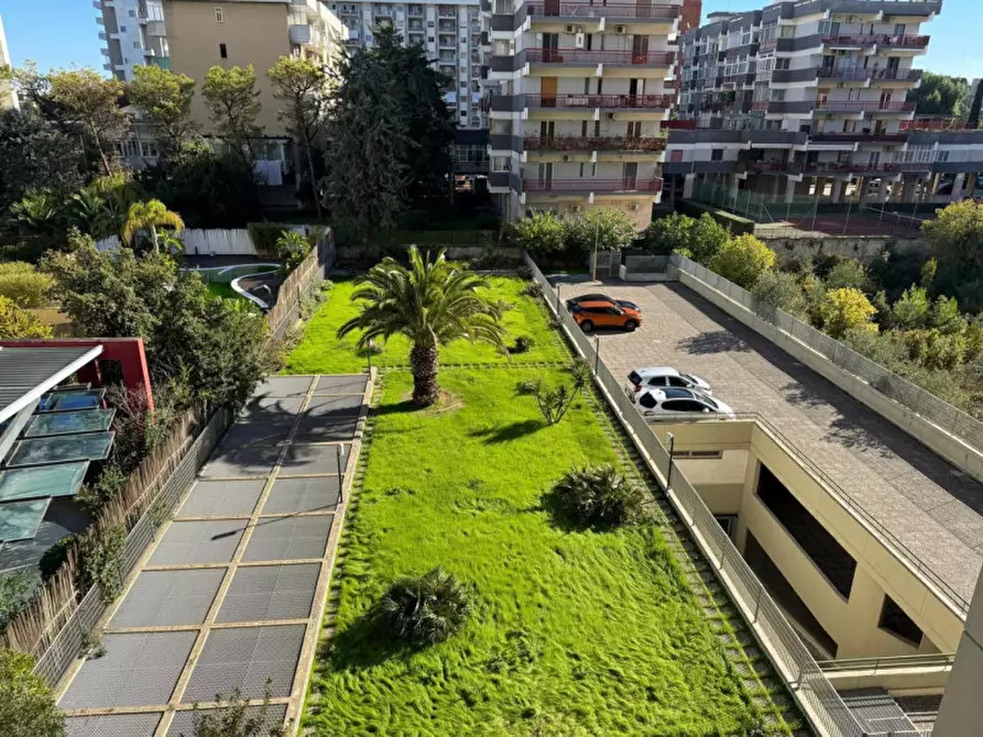 Immagine 26 di Ufficio in vendita  in Via Don Luigi Guanella, 15g, 70124 Bari BA, Italia a Bari