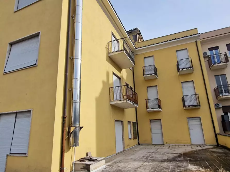 Immagine 4 di Palazzo in vendita  in Via Aldo Moro, 34, 03100 Frosinone FR, Italia a Frosinone