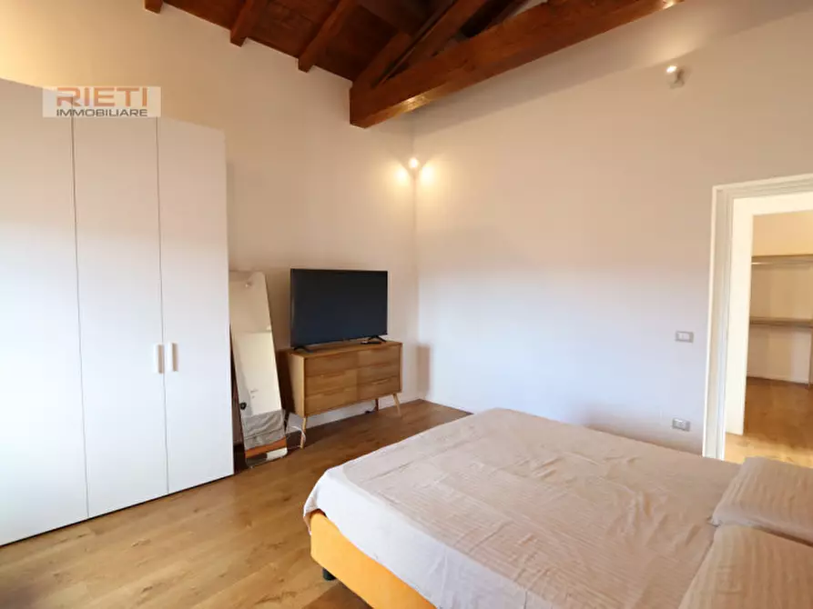 Immagine 25 di Attico in vendita  in via roma, 30 a Rieti