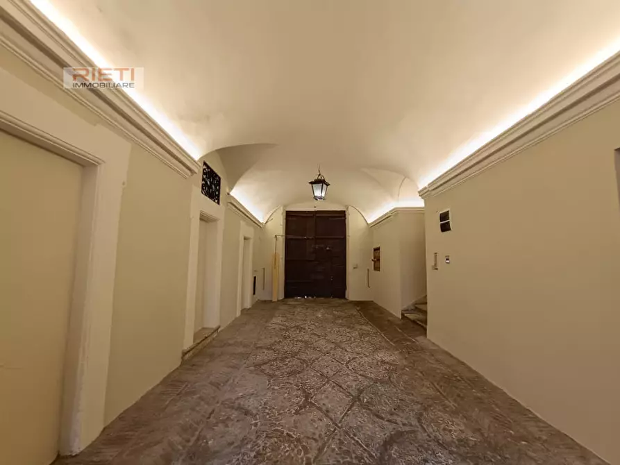 Immagine 32 di Attico in vendita  in via roma, 30 a Rieti