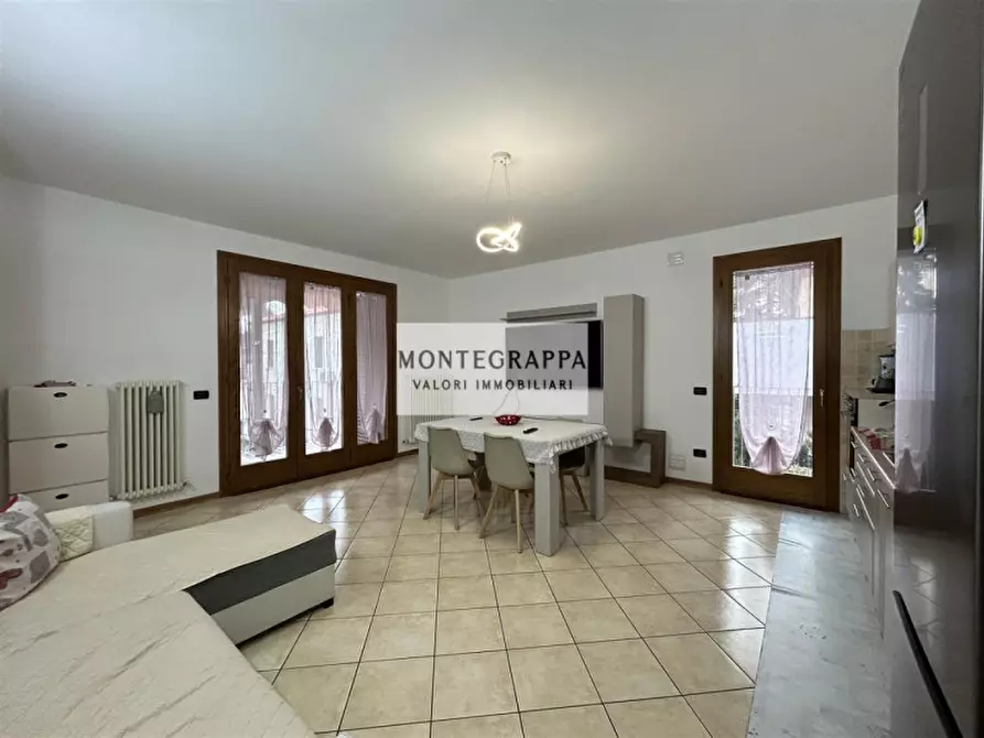 Immagine 3 di Appartamento in vendita  in Via Verdi a Castelfranco Veneto