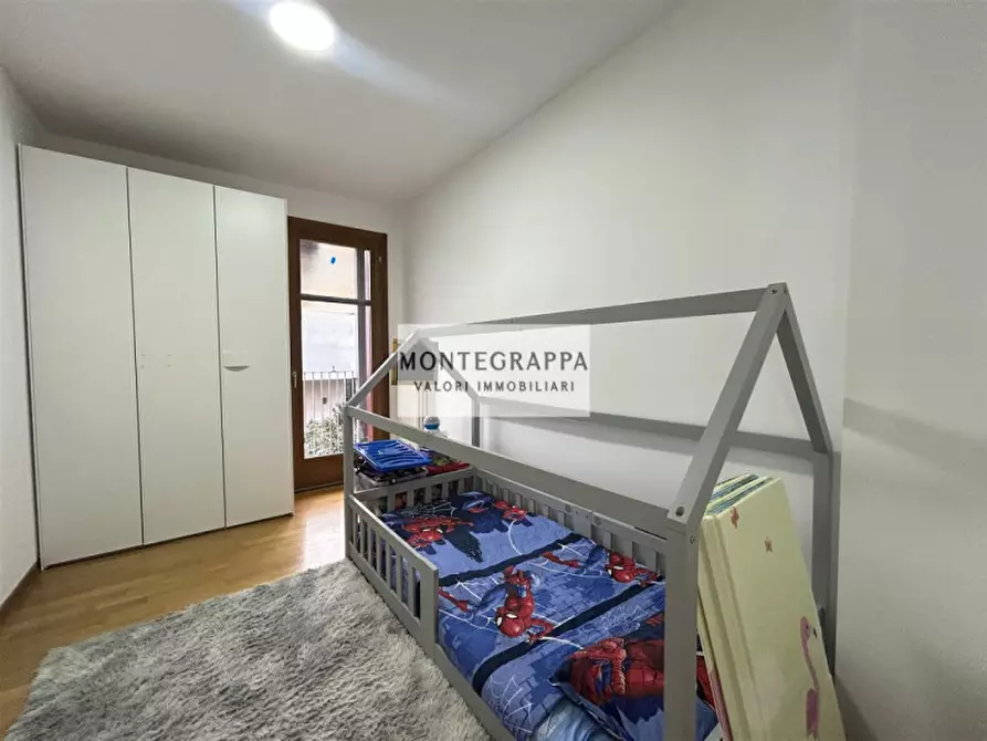 Immagine 4 di Appartamento in vendita  in Via Verdi a Castelfranco Veneto