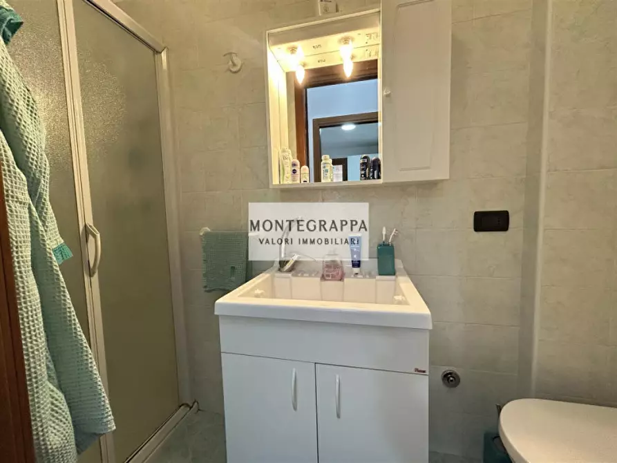 Immagine 7 di Appartamento in vendita  in Via Verdi a Castelfranco Veneto