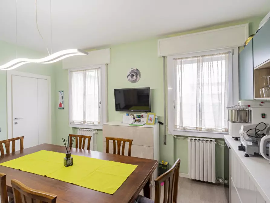 Immagine 9 di Casa bifamiliare in vendita  in VIA CASALSERUGO 20 MASERA' DI PADOVA a Masera' Di Padova