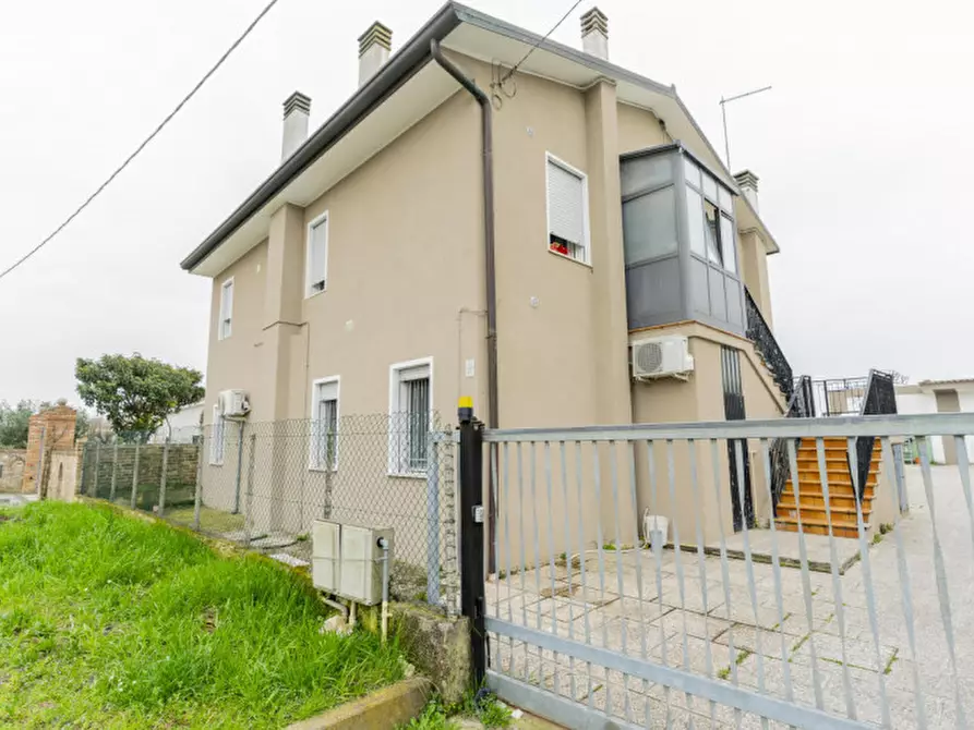 Immagine 25 di Casa bifamiliare in vendita  in VIA CASALSERUGO 20 MASERA' DI PADOVA a Masera' Di Padova