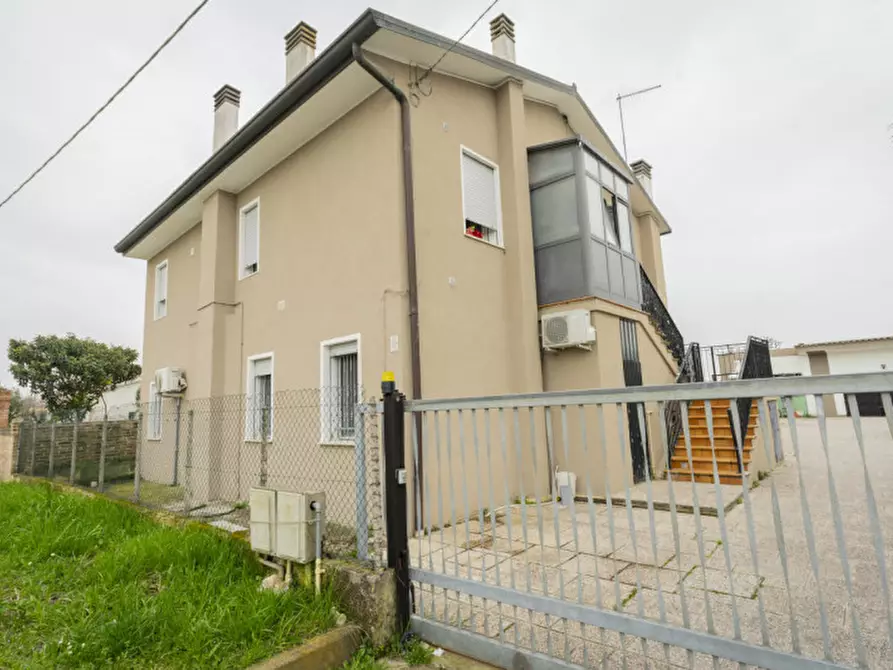 Immagine 26 di Casa bifamiliare in vendita  in VIA CASALSERUGO 20 MASERA' DI PADOVA a Masera' Di Padova