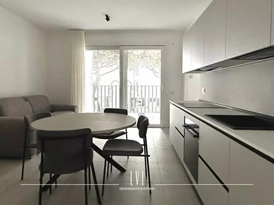 Immagine 2 di Appartamento in vendita  in via Aquileia 162 a Jesolo