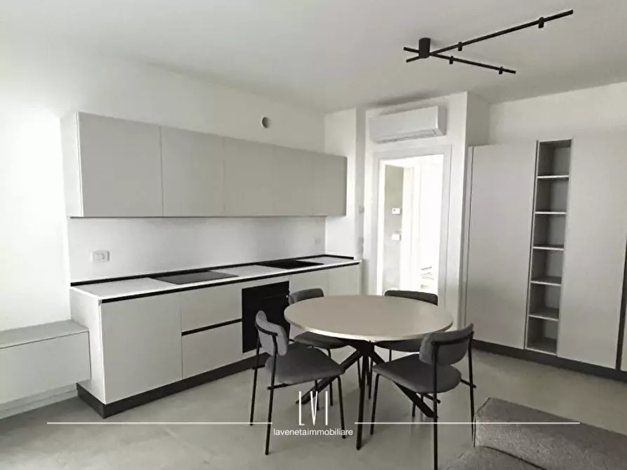 Immagine 3 di Appartamento in vendita  in via Aquileia 162 a Jesolo