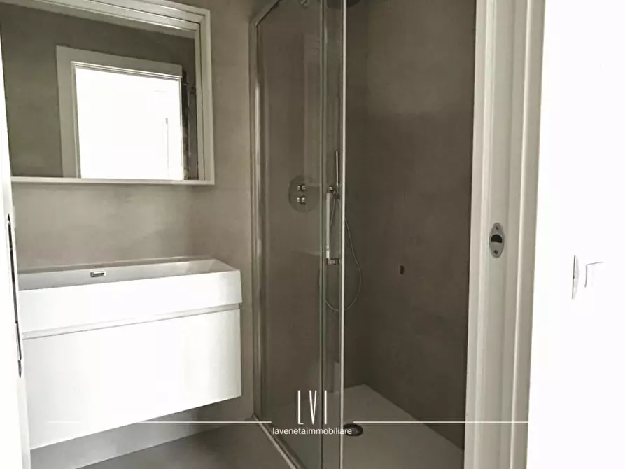 Immagine 18 di Appartamento in vendita  in via Aquileia 162 a Jesolo