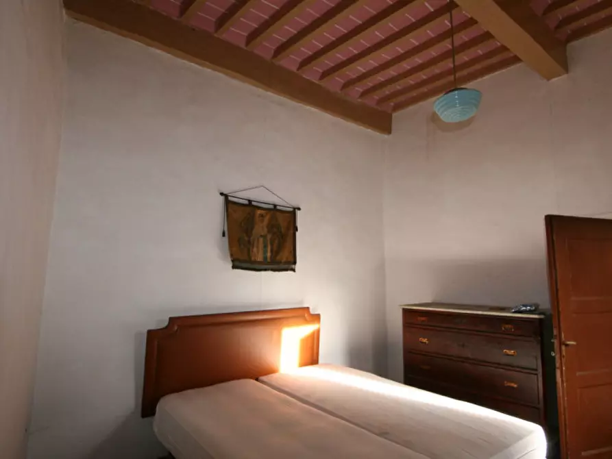 Immagine 2 di Appartamento in vendita  a Sinalunga