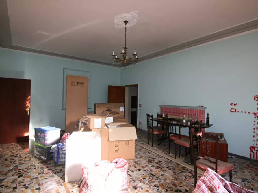 Immagine 3 di Appartamento in vendita  a Sinalunga