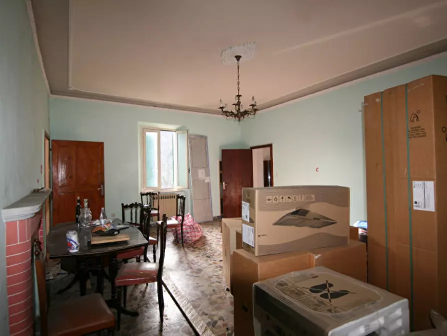 Immagine 1 di Appartamento in vendita  a Sinalunga