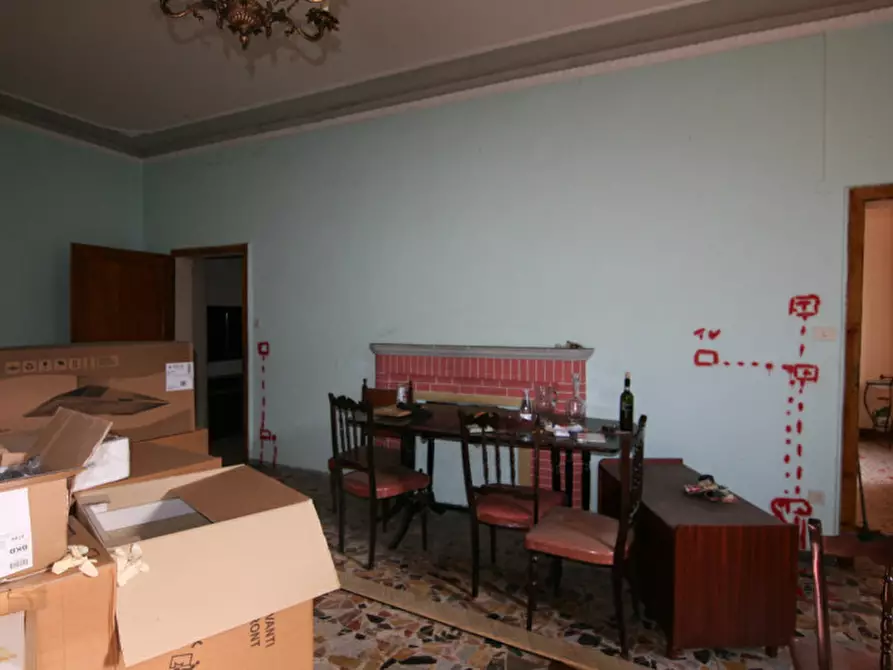 Immagine 3 di Appartamento in vendita  a Sinalunga