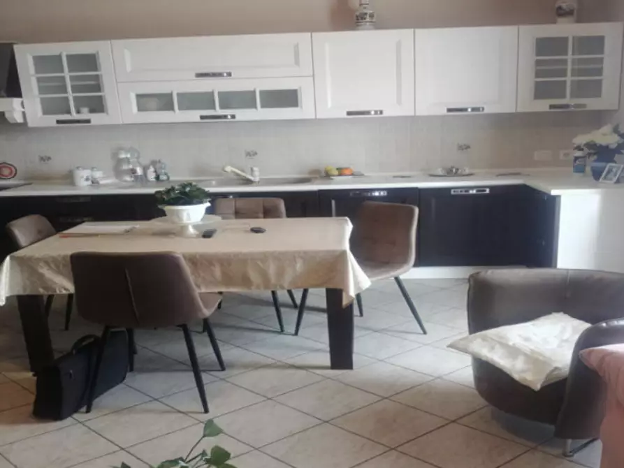 Immagine 3 di Appartamento in vendita  in Via Stradivari 28/A a Pandino