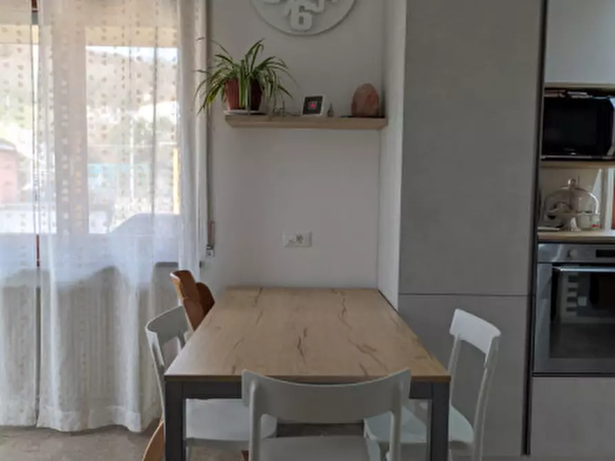 Immagine 7 di Appartamento in vendita  in Via Calbarine 3 a Schio