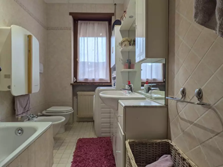 Immagine 13 di Appartamento in vendita  in Via Calbarine 3 a Schio