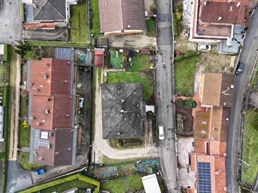 Immagine 16 di Appartamento in vendita  in Via Calbarine 3 a Schio