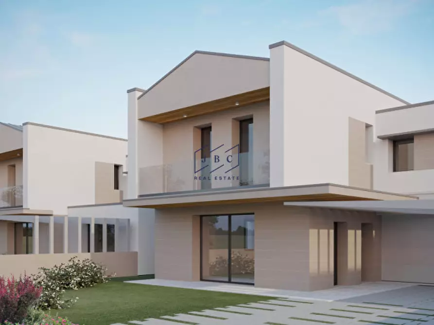 Immagine 1 di Villa in vendita  in Via Gorgazzo a Oderzo