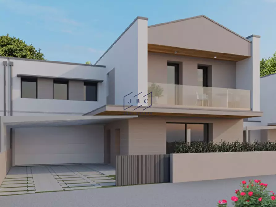 Immagine 3 di Villa in vendita  in Via Gorgazzo a Oderzo