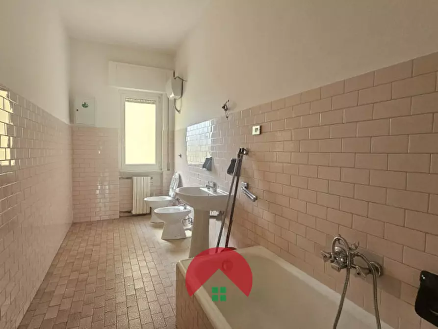 Immagine 6 di Ufficio in affitto  in Via Nazionale a Matera