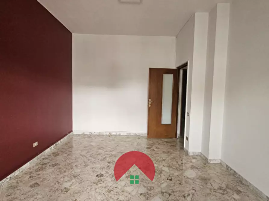Immagine 9 di Ufficio in affitto  in Via Nazionale a Matera