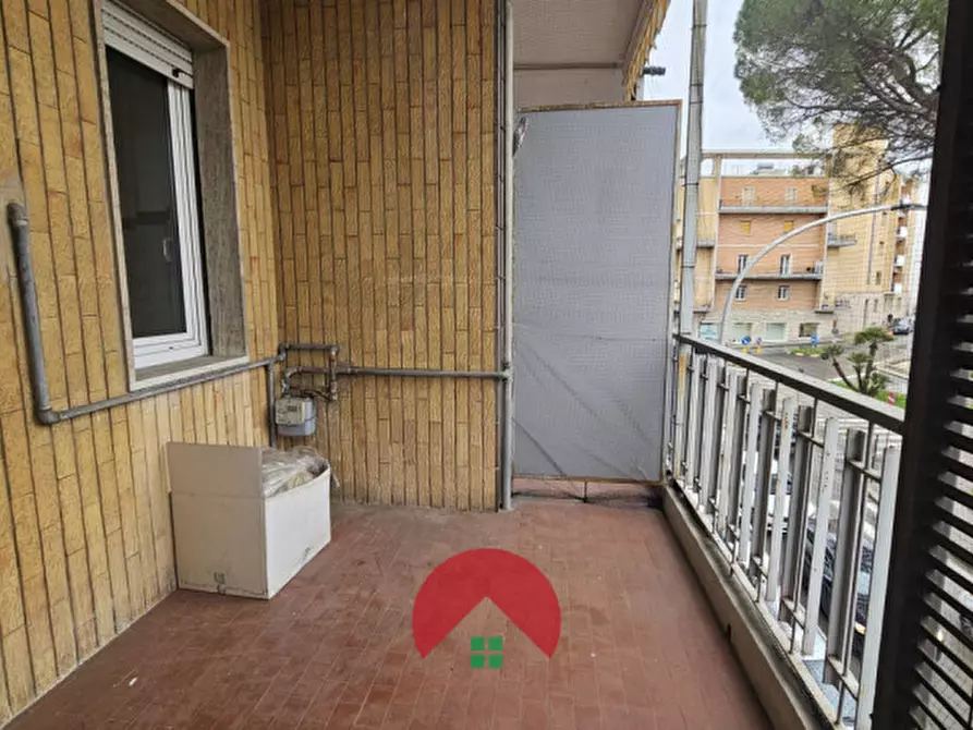 Immagine 14 di Ufficio in affitto  in Via Nazionale a Matera