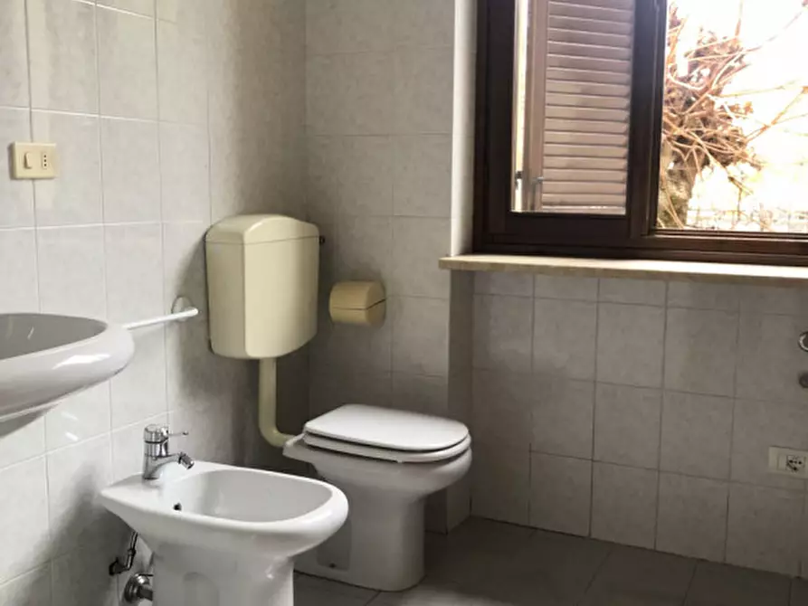 Immagine 9 di Appartamento in vendita  in Via Giuseppe Cerrano  17 a Casale Monferrato