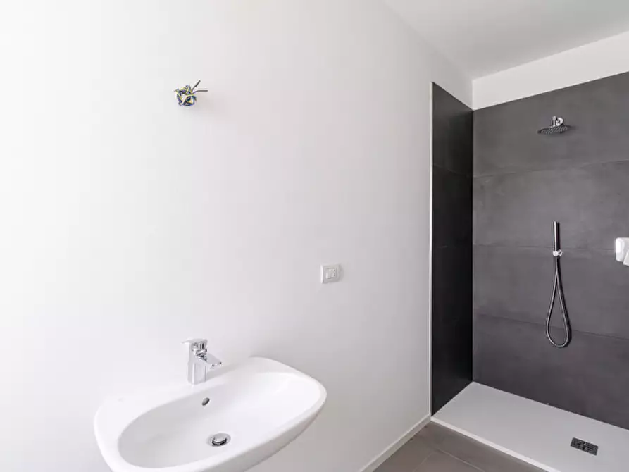 Immagine 22 di Casa bifamiliare in vendita  in via delle larghe a Ozzano Dell'emilia