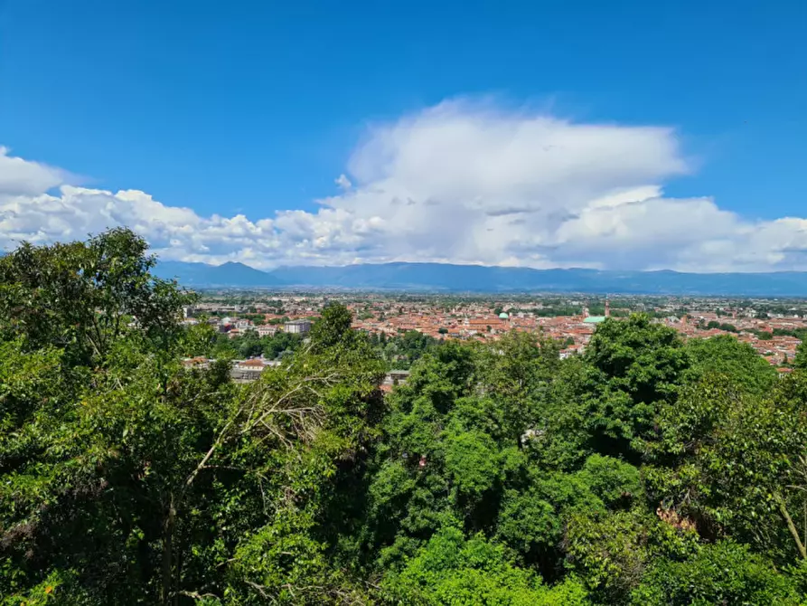 Immagine 1 di Terreno in vendita  in costabissara monteviale a Costabissara