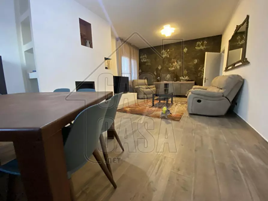 Immagine 6 di Casa bifamiliare in vendita  in Corso Delle terme a Montegrotto Terme