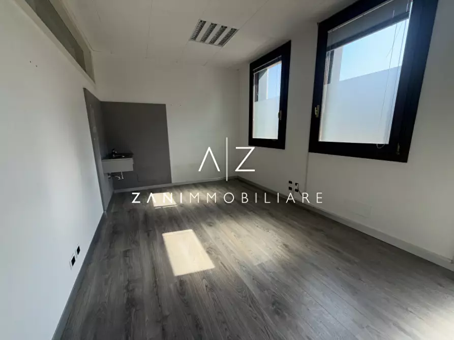 Immagine 23 di Ufficio in affitto  in Corso XXIX Aprile a Castelfranco Veneto