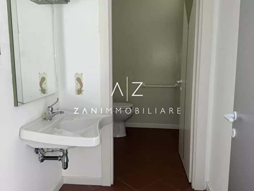Immagine 24 di Ufficio in affitto  in Corso XXIX Aprile a Castelfranco Veneto